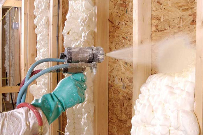 Spray foam insulation gun equipment